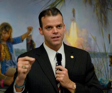 Broward County Commissioner Martin Kiar