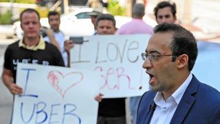 Uber Official Organizes Driver Demonstration against Regulations