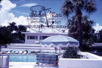 Bahia Mar Candlelight Restaurant