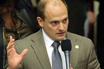 Florida Senator José Javier Rodríguez