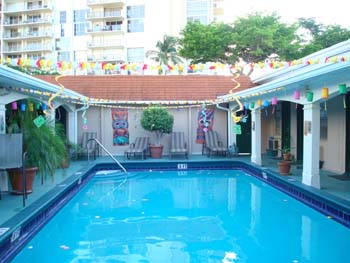 Deauville Hostel & Crewhouse